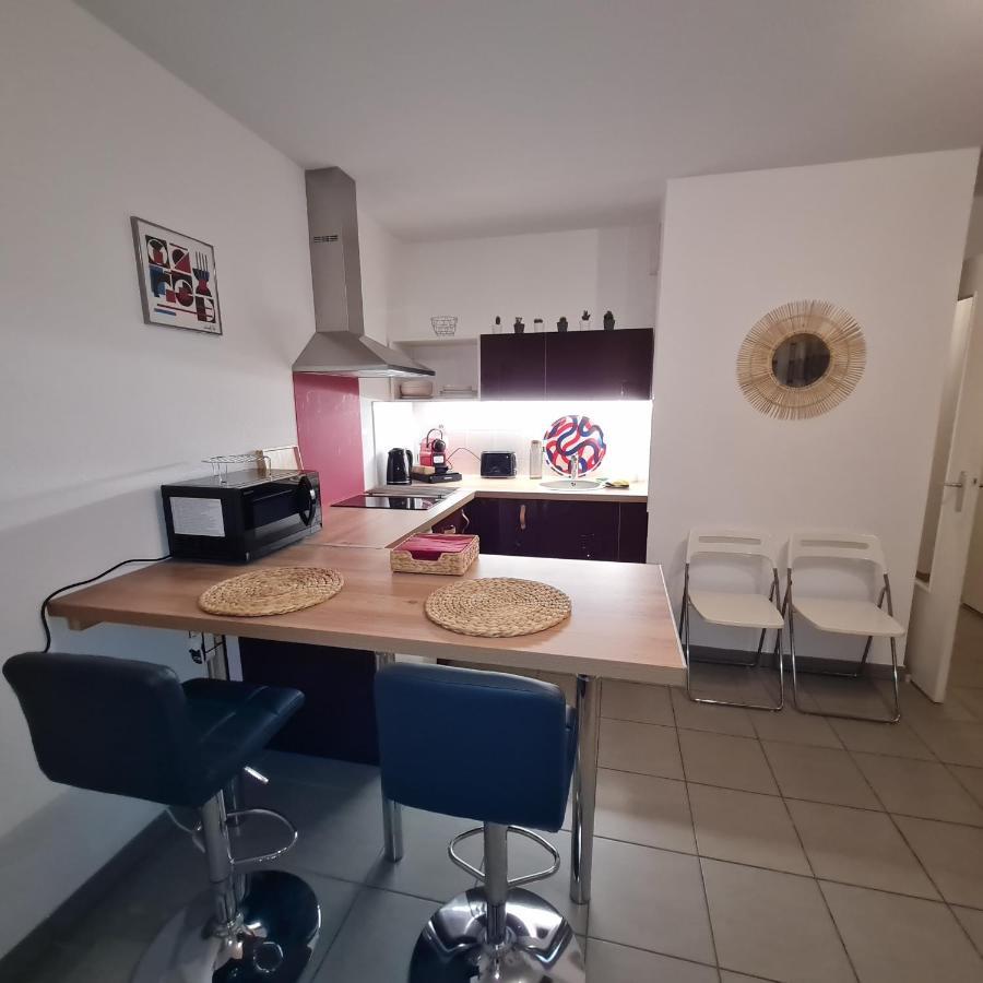 Beau Studio Tout Confort Au Calme Avec Parking . Διαμέρισμα Βιλερμπάν Εξωτερικό φωτογραφία
